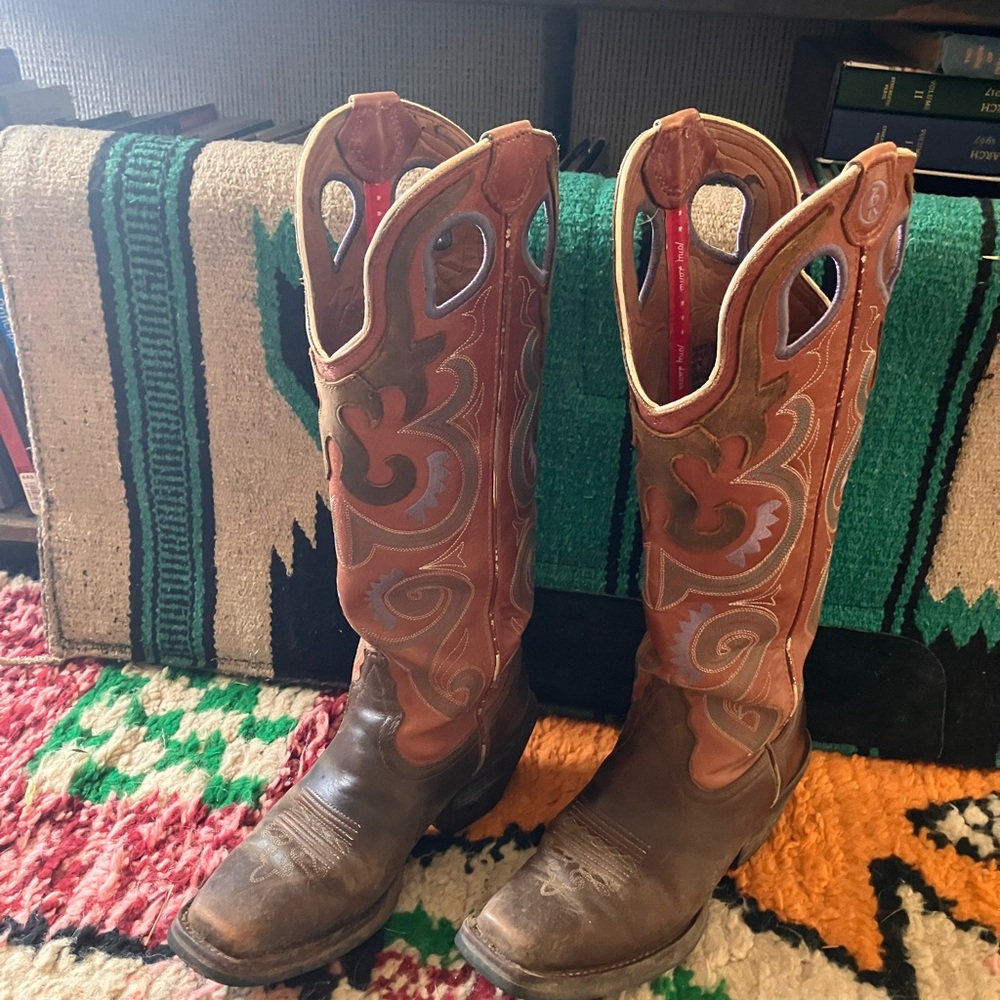 Snazzy tall Tony Lama cowgirl Boots